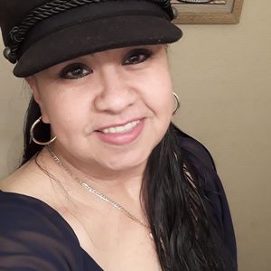 Meet your Posher, Julia